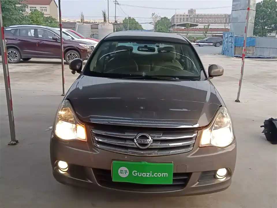 Nissan Xuan Yi