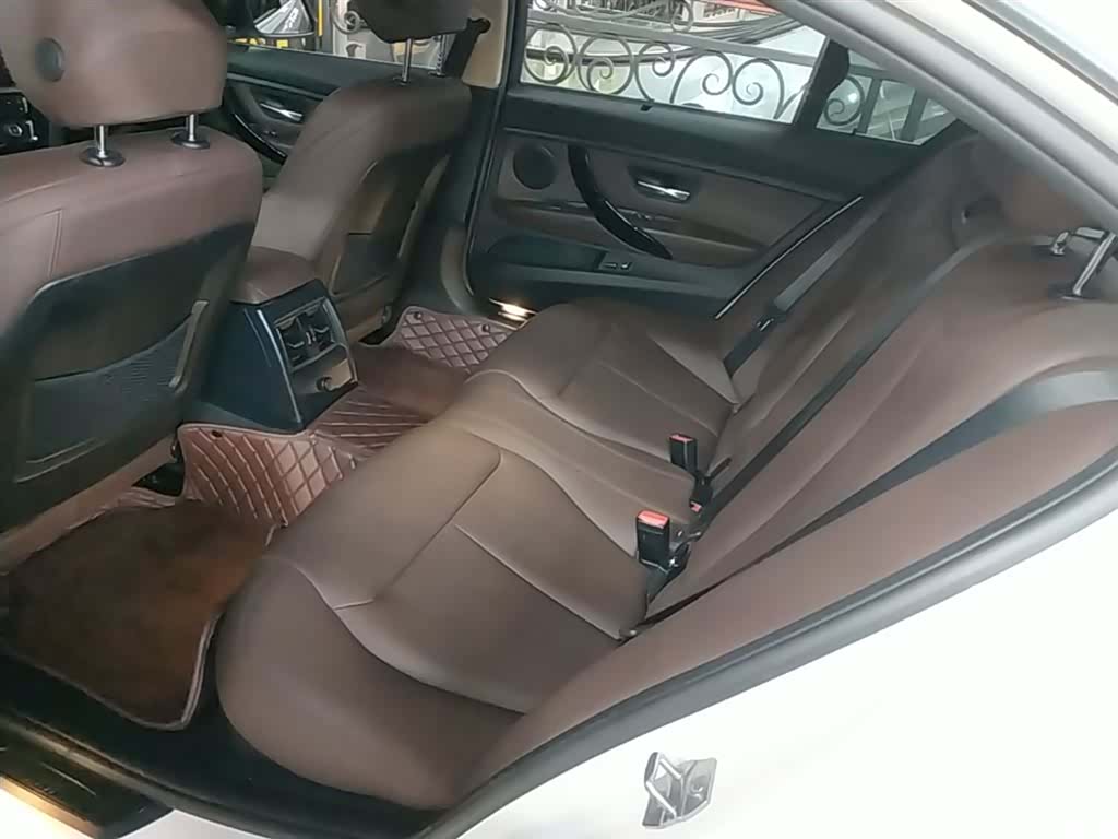 BMW 3 Series, 2019 13