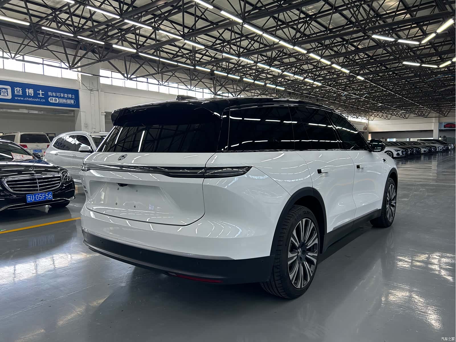 NIO ES8, 2023 12