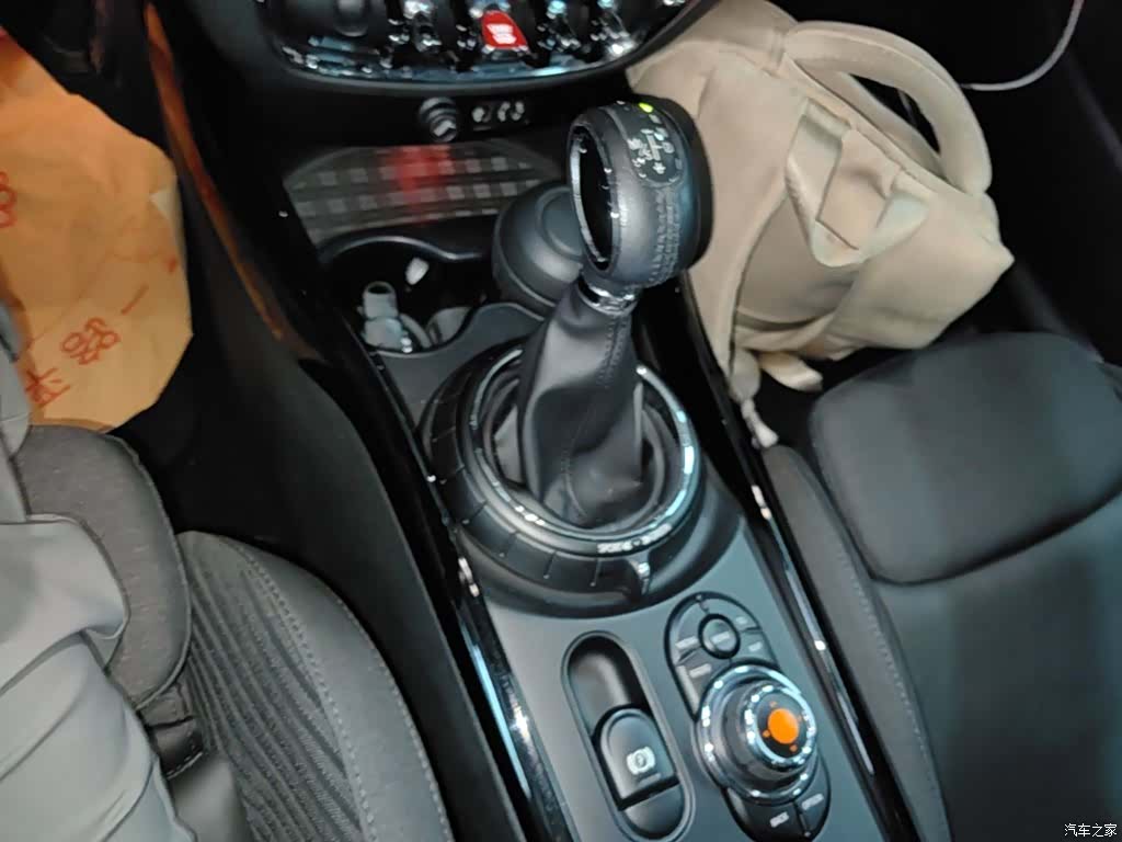 Mini Clubman, 2018 14