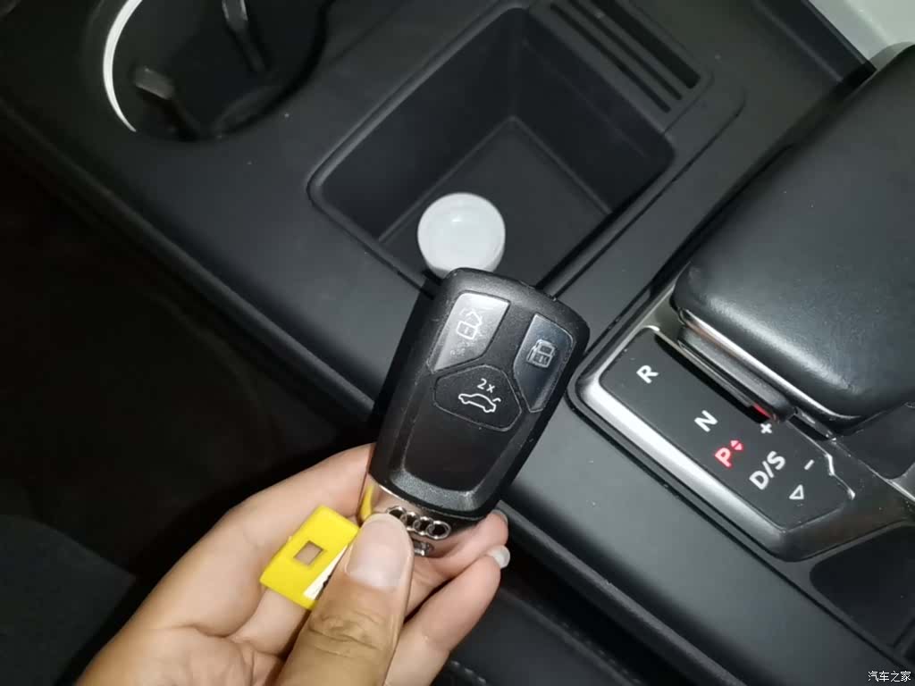 Audi A4L, 2024 9