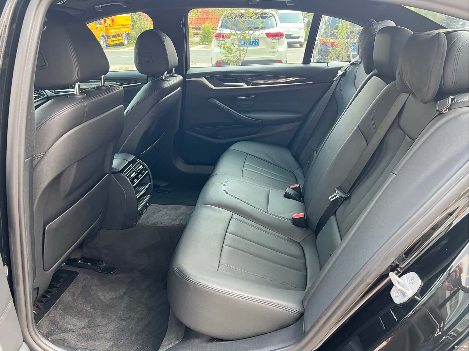 BMW 5 Series, 2018 7