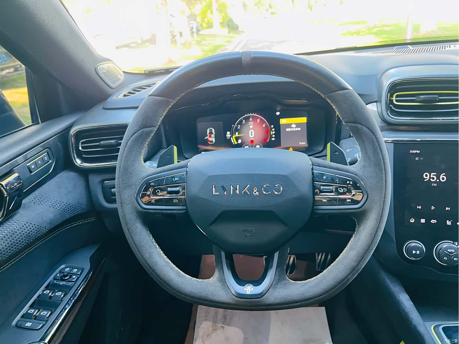 Lynk & Co 02, 2022 11
