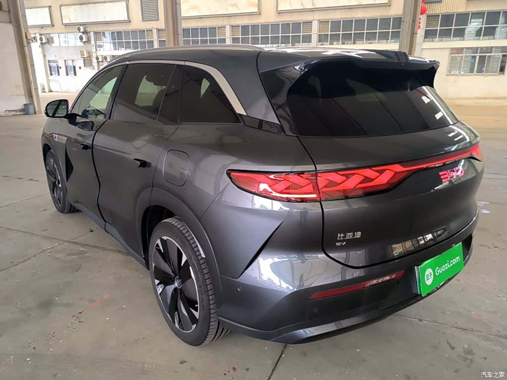 BYD Tang, 2025 все фото