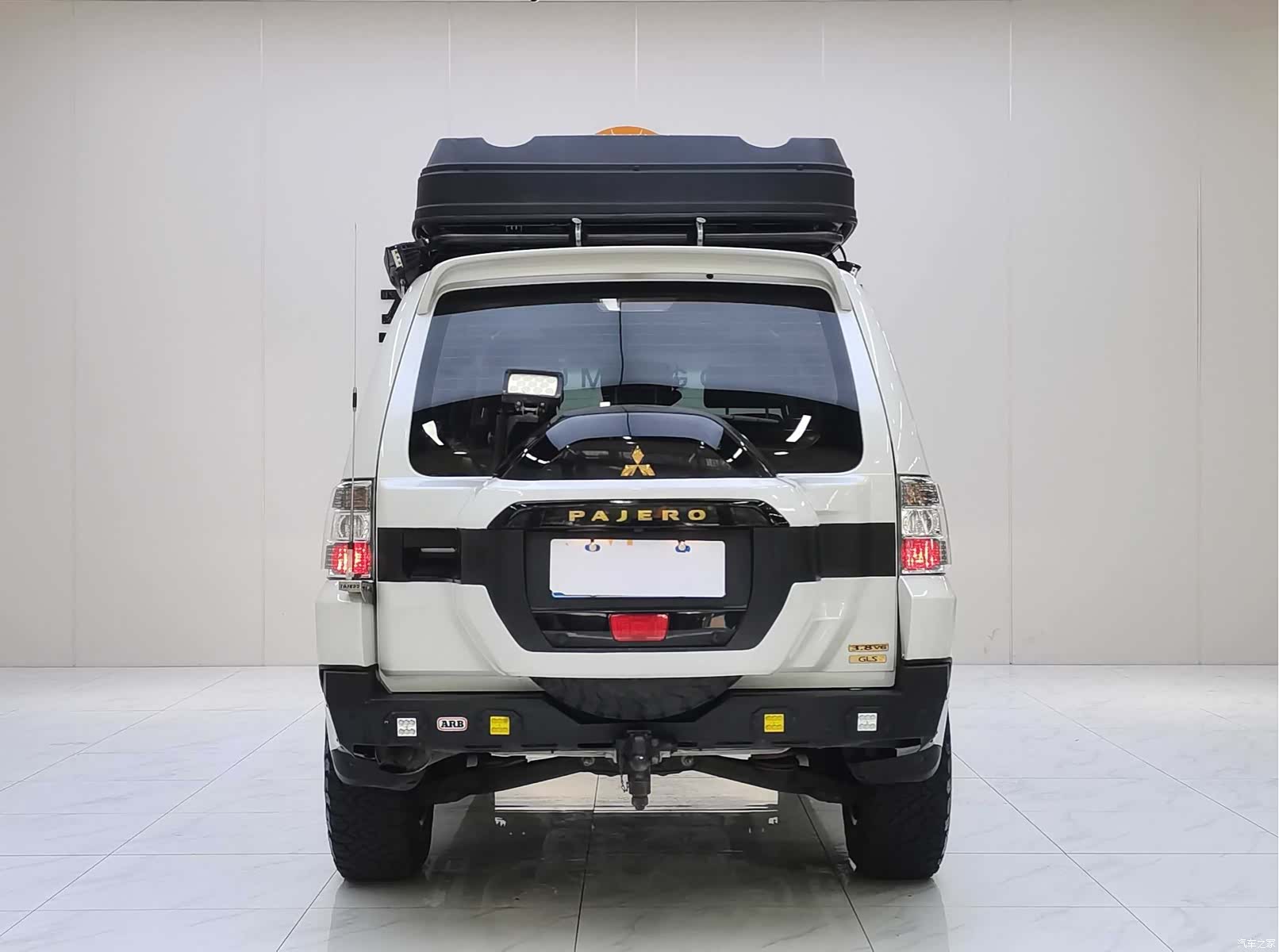 Mitsubishi Pajero, 2019 4