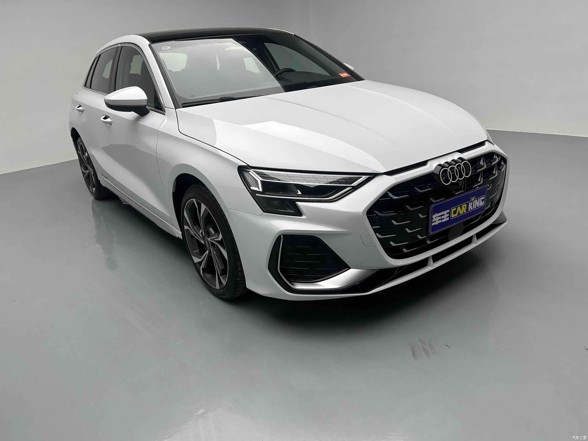 Audi Flying Spur, 2025 2