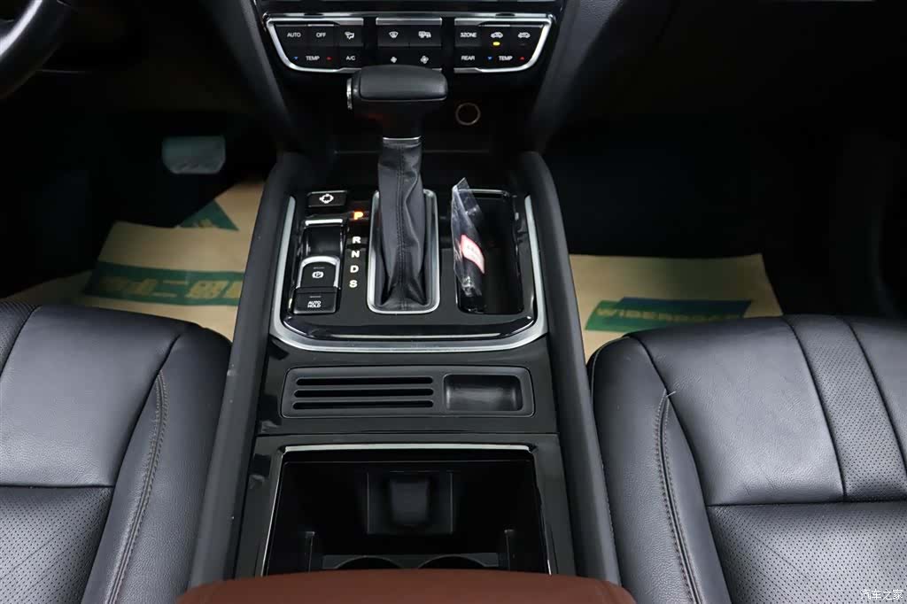 Trumpchi GS8, 2019 24
