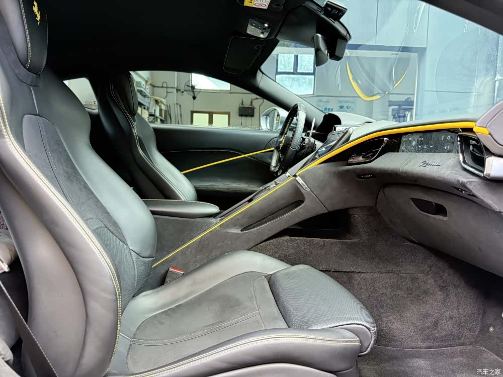 Ferrari Roma, 2021 14