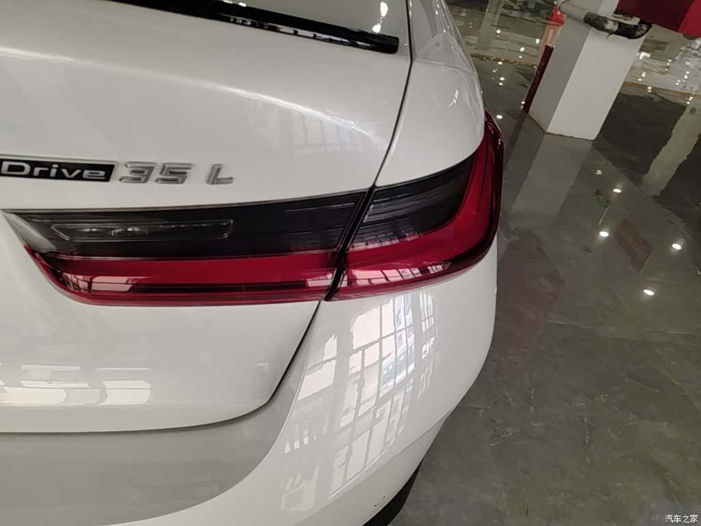 BMW i3, 2024 8