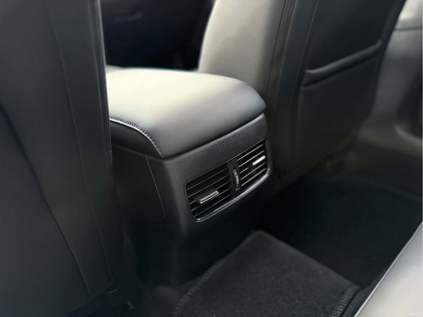 Mazda Mazda3, 2021 16