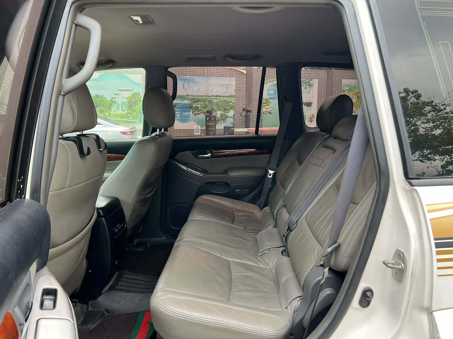 Toyota Prado, 2009 7