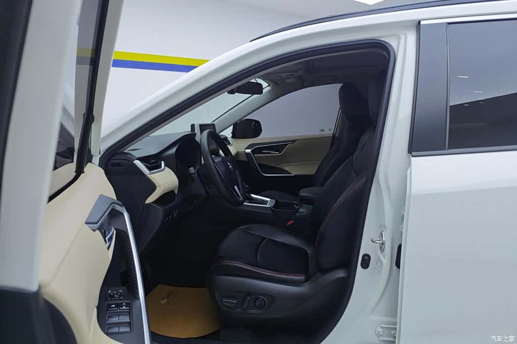 Toyota RAV4, 2020 9