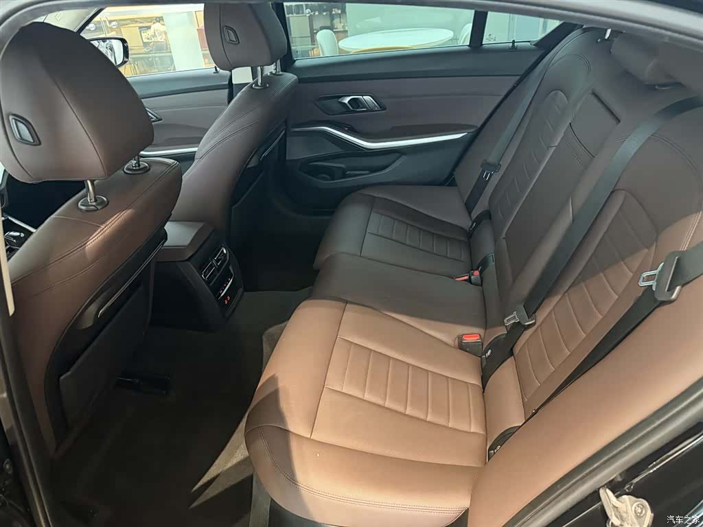 BMW 3 Series, 2019 6