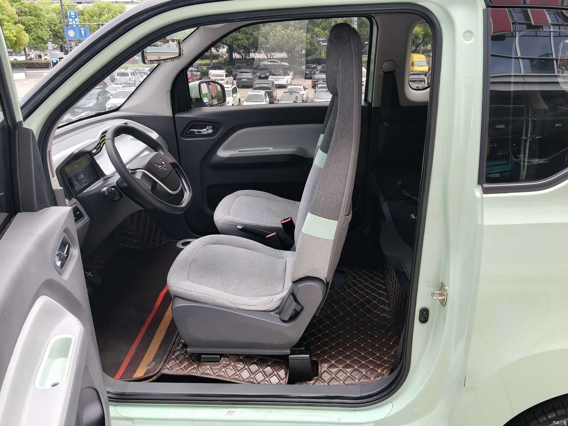 Wuling MINIEV, 2021 12