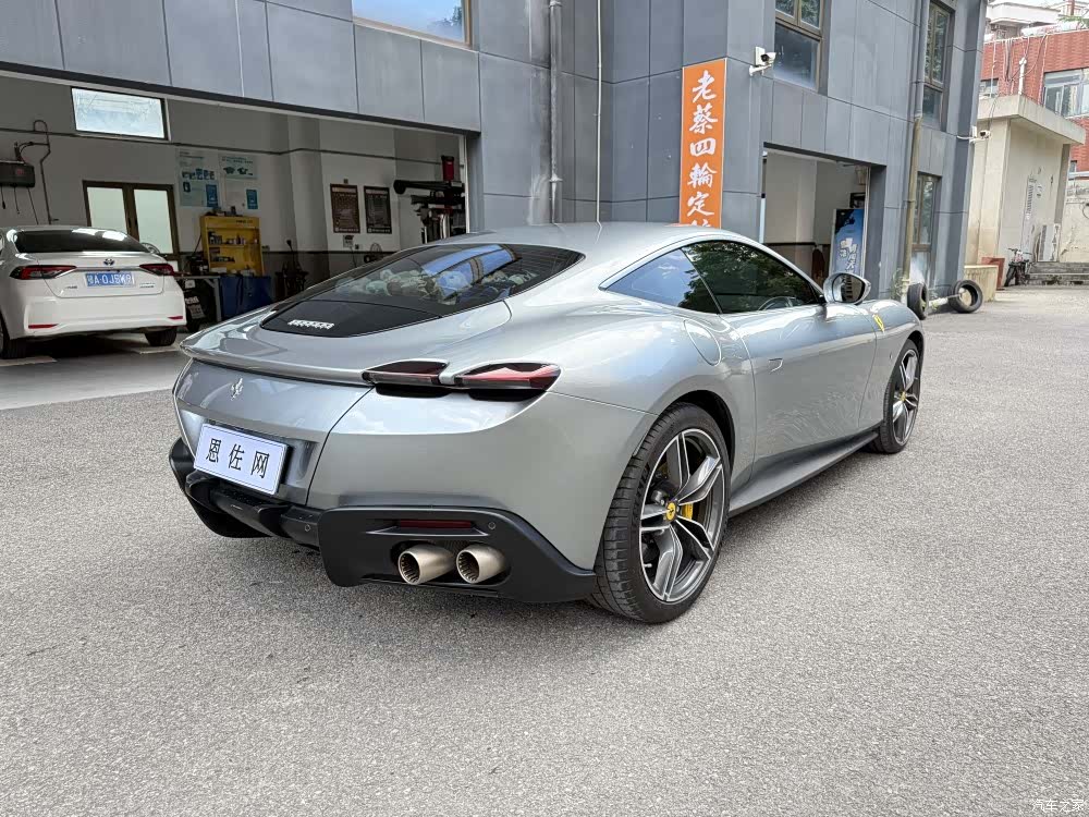 Ferrari Roma, 2021 23