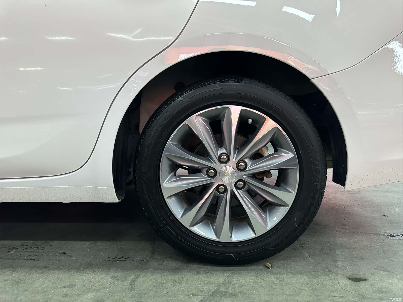 Chevrolet 320, 2021 16