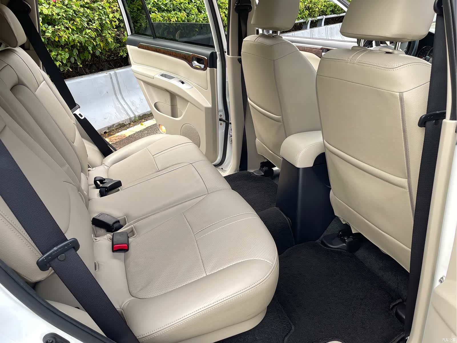 Mitsubishi Pajero, 2015 9