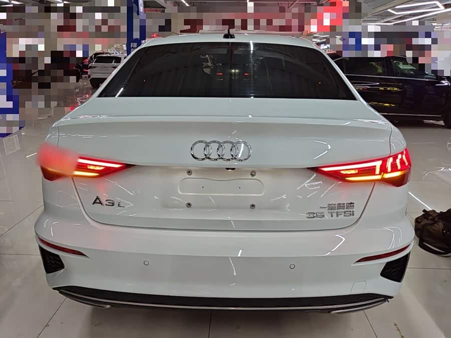Audi A3 2024, фото 6