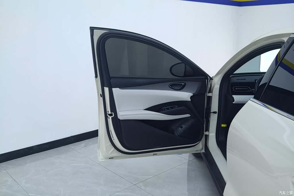 BYD Seal, 2024 7