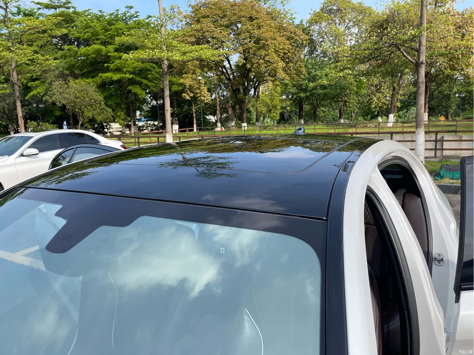 BMW 5 Series, 2018 25