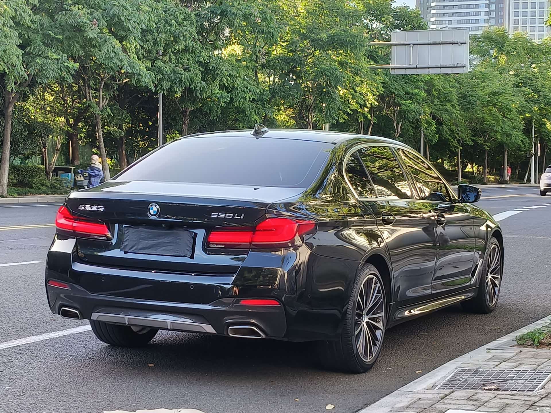 BMW 5 Series, 2022 14