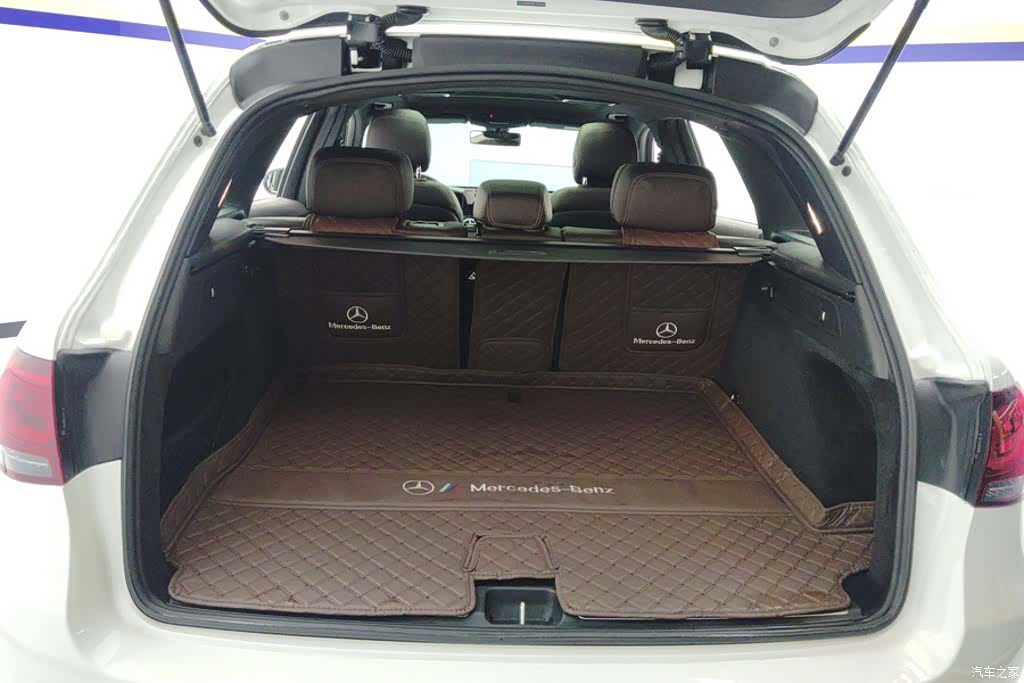 Mercedes-Benz GLC, 2021 4