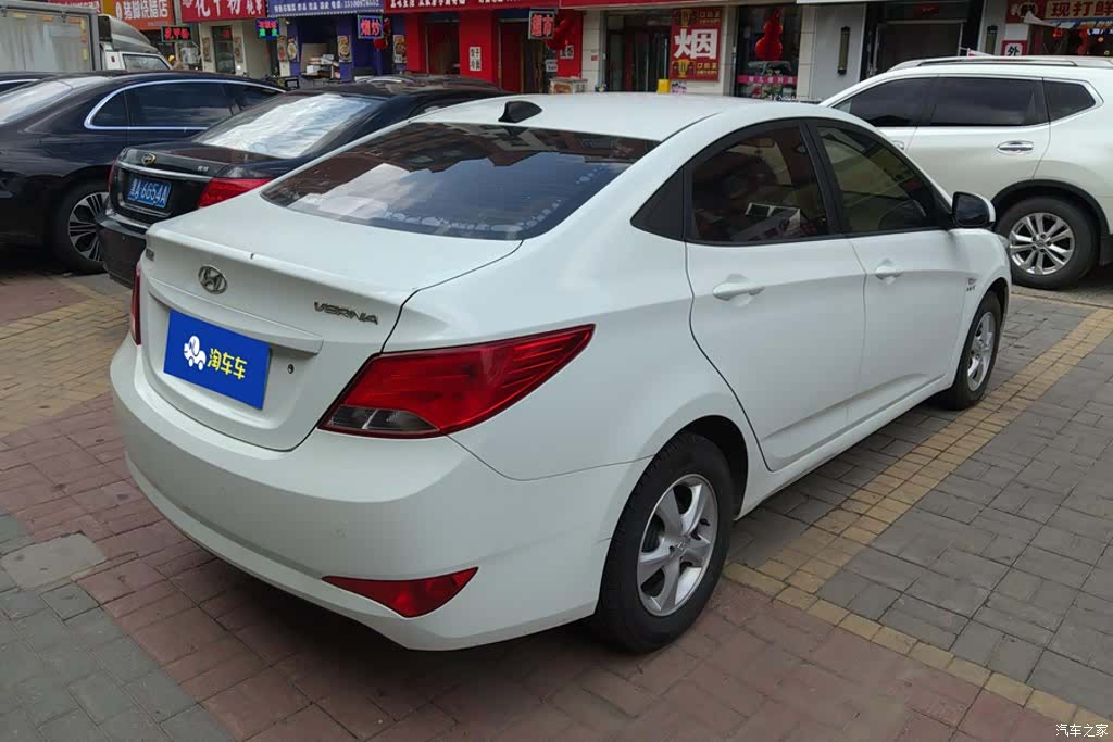 Hyundai GLS, 2014 3
