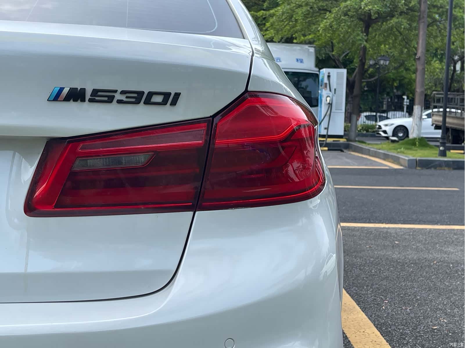 BMW 5 Series, 2018 10