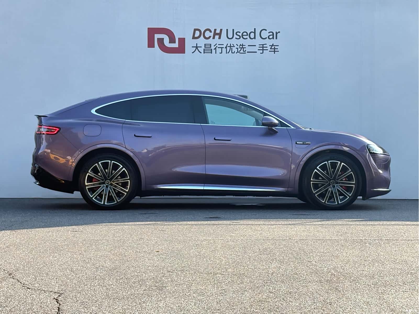 Luxeed R7, 2025 все фото