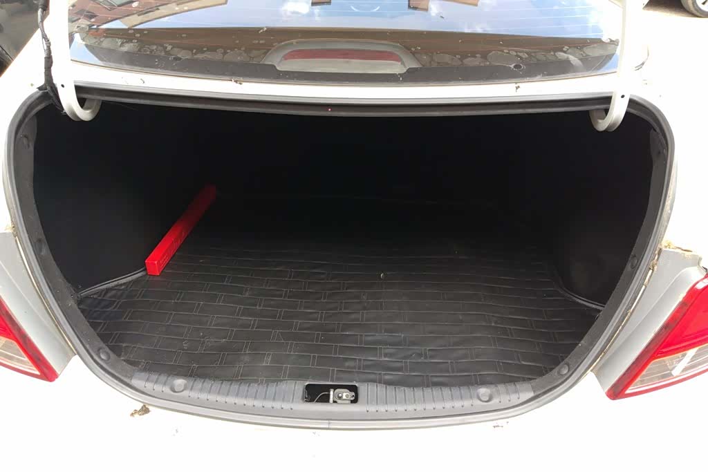 Hyundai GLS, 2014 4