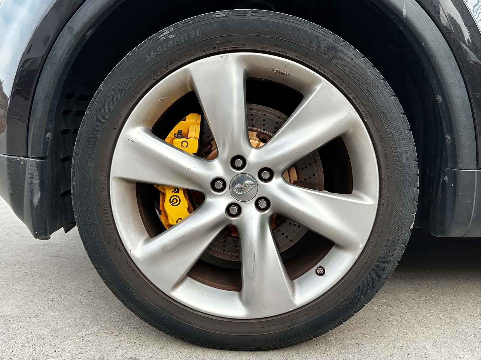 Infiniti FX35, 2012 11