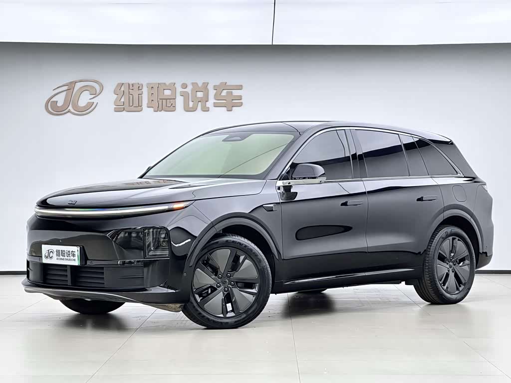 Li Auto L6