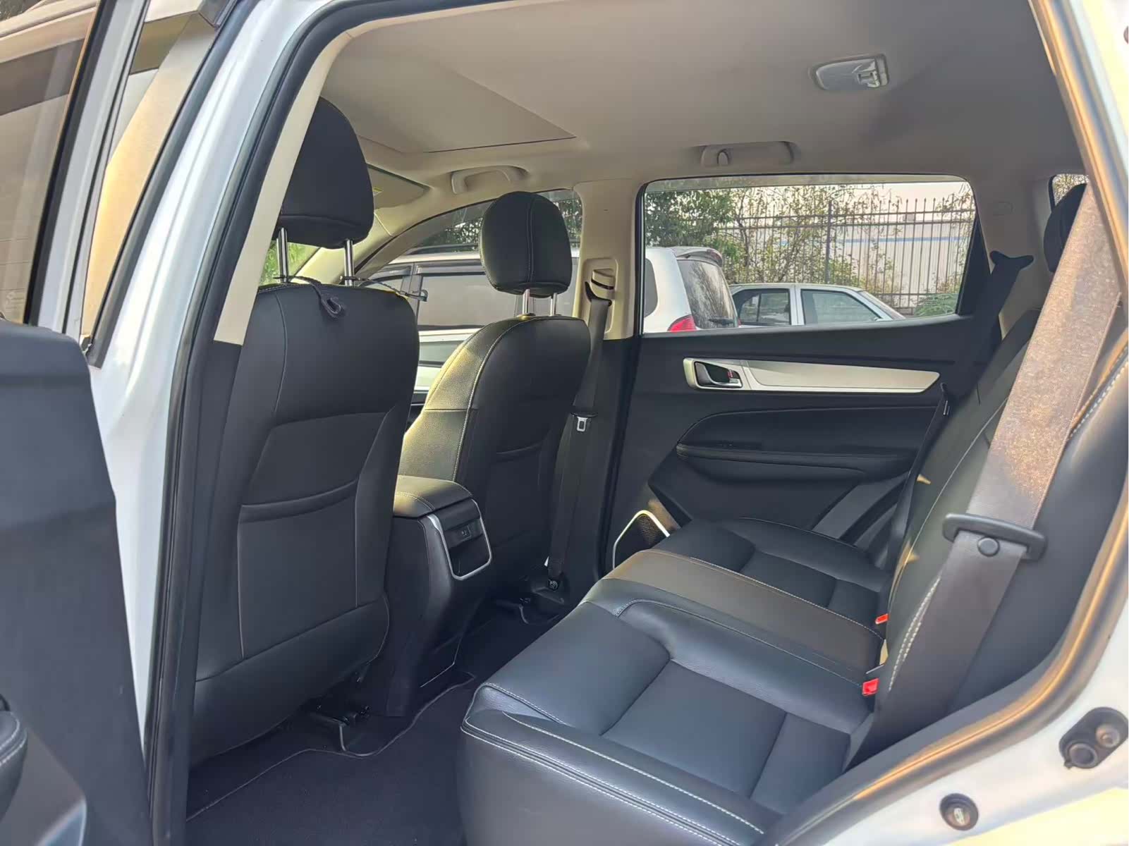 Geely X6, 2019 6