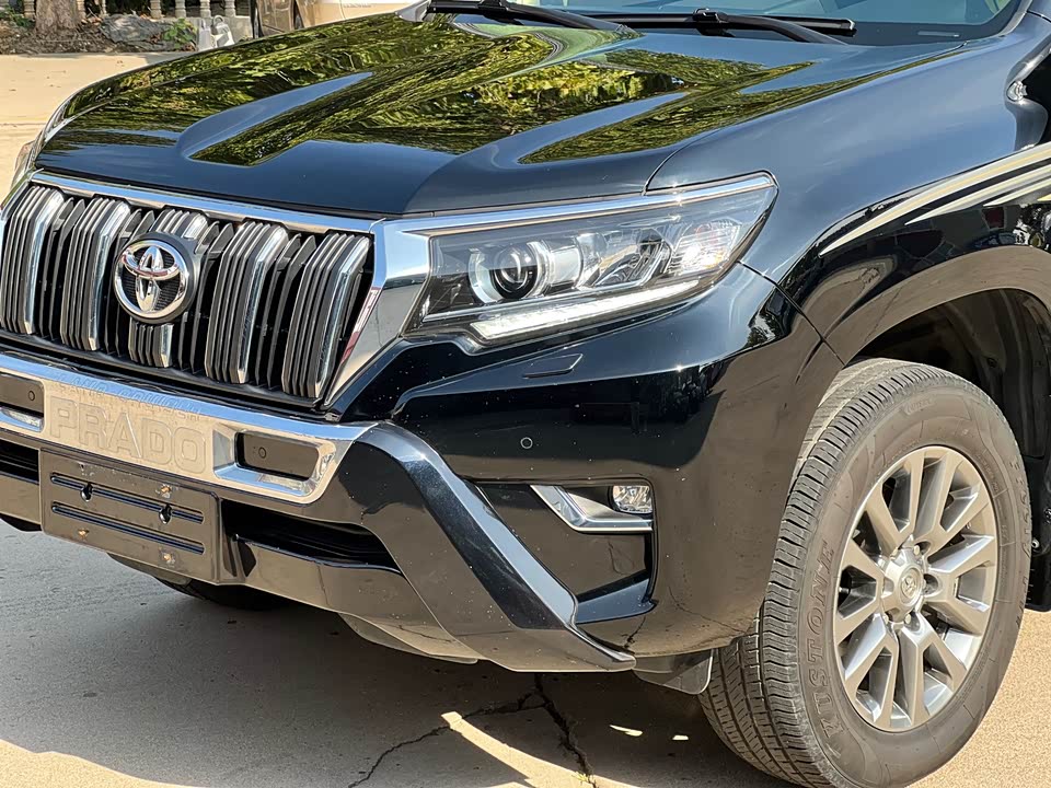 Toyota Prado
