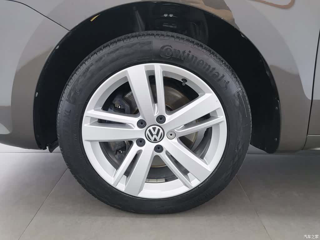 Volkswagen Xia, 2016 17