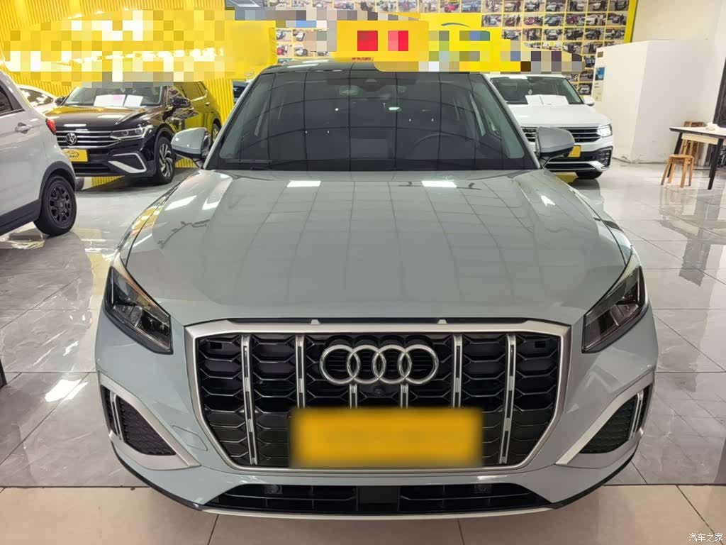 Audi Q2L, 2022 3