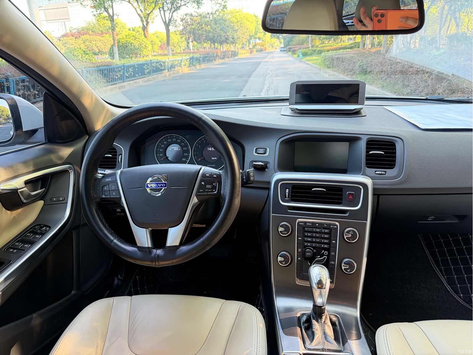 Volvo V60, 2013 16