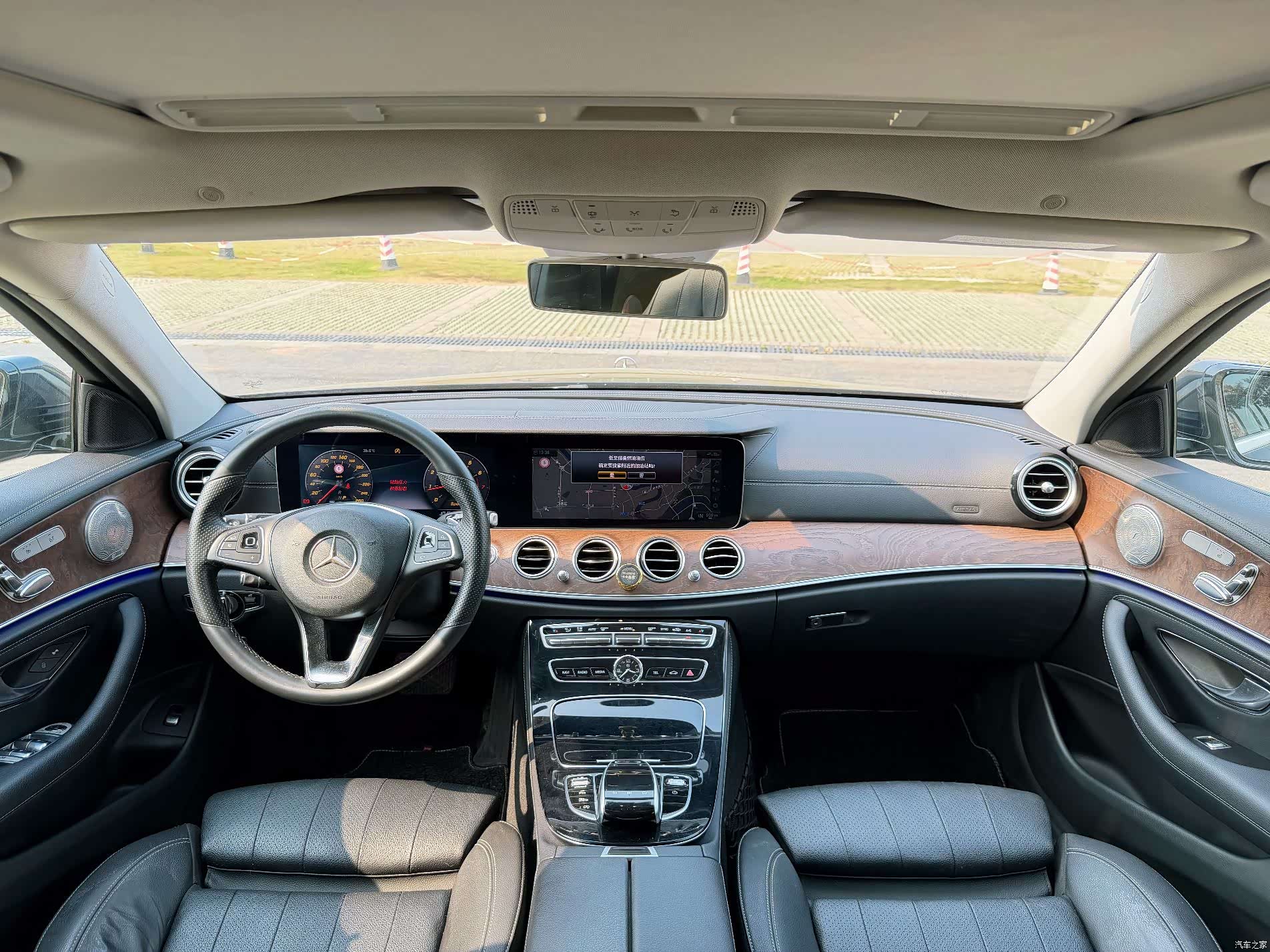 Mercedes-Benz E-Class, 2017 9