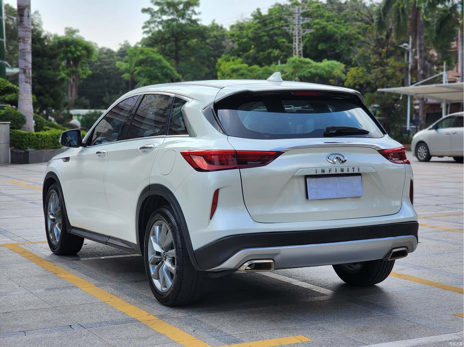 Infiniti QX50, 2021 все фото