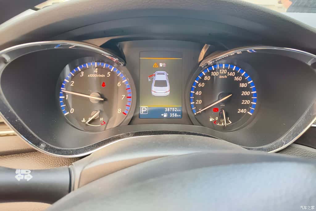 Nissan D60, 2019 14