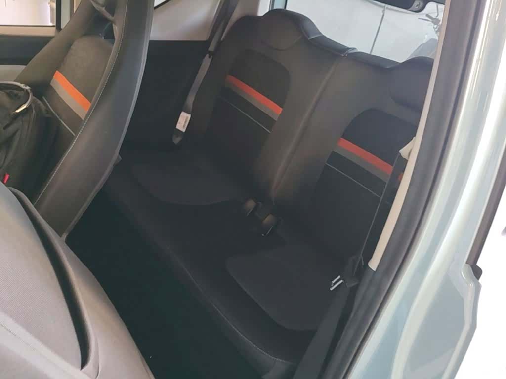 Wuling MINIEV, 2021 17