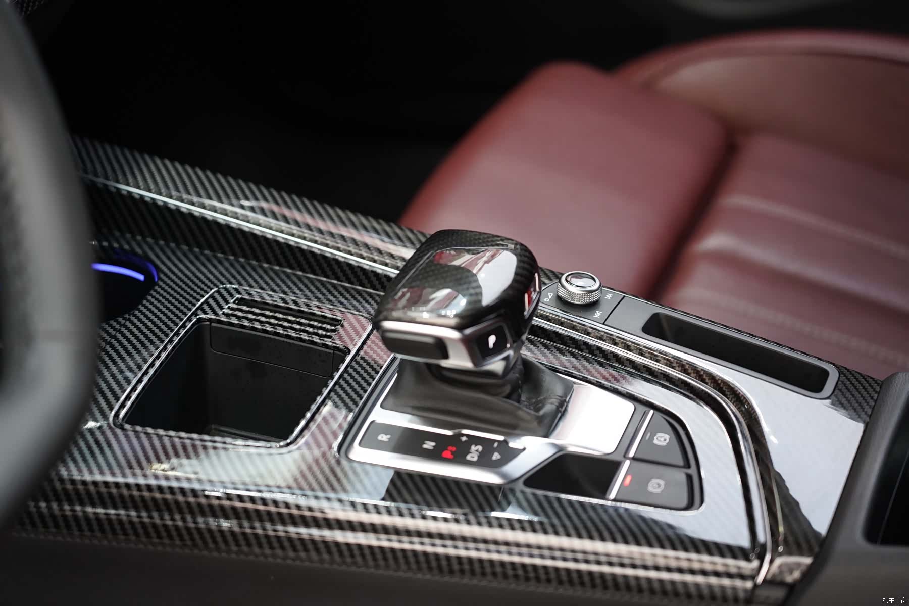 Audi A4L, 2022 13