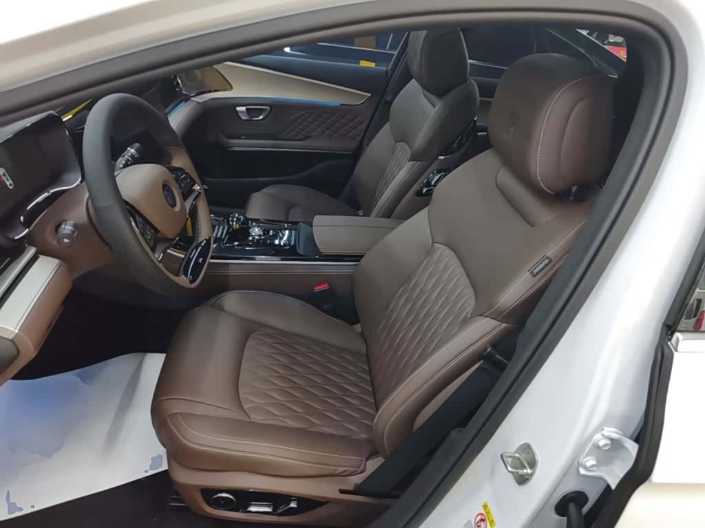 BYD Han, 2024 15