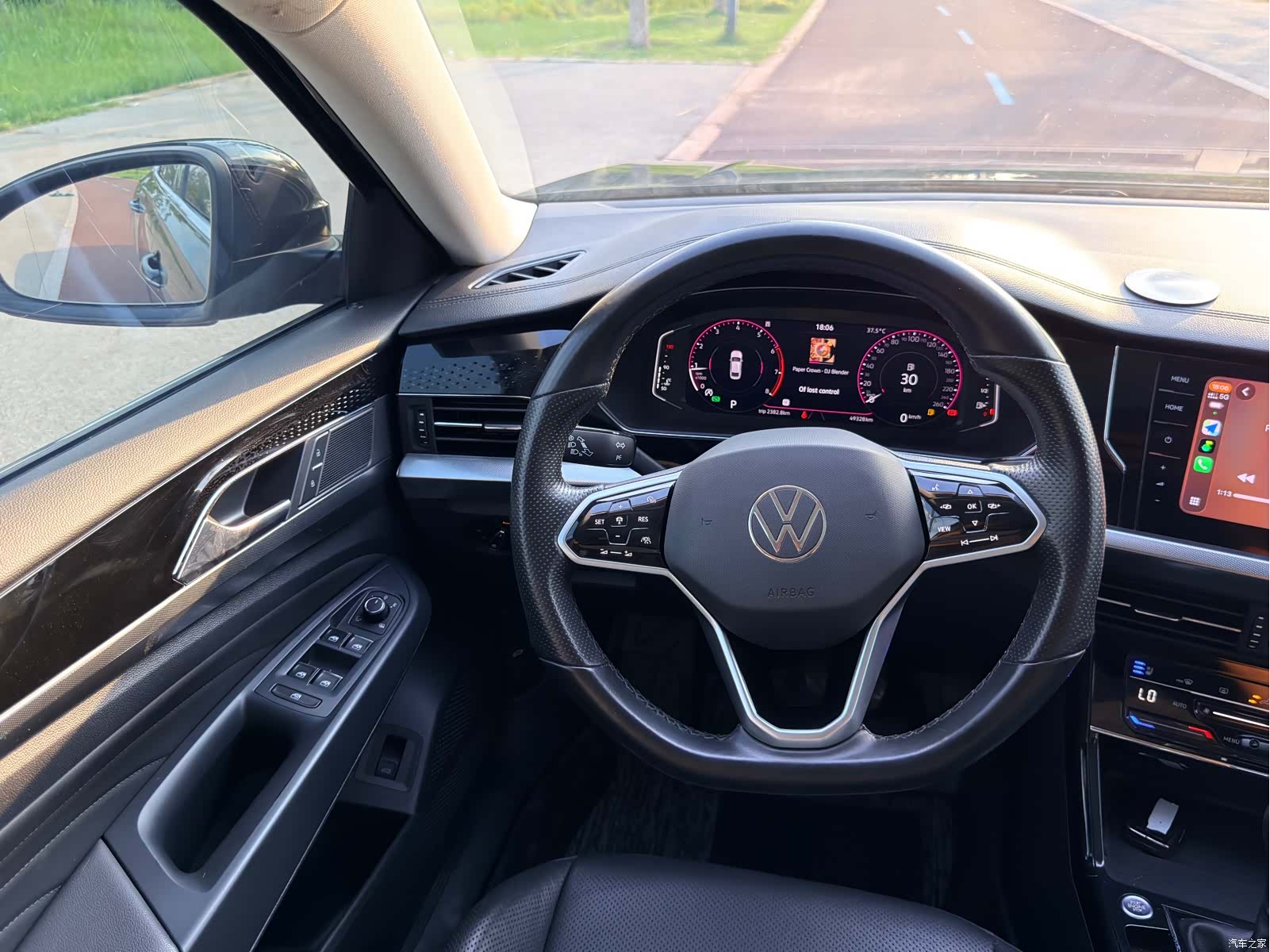 Volkswagen Passat, 2022 13