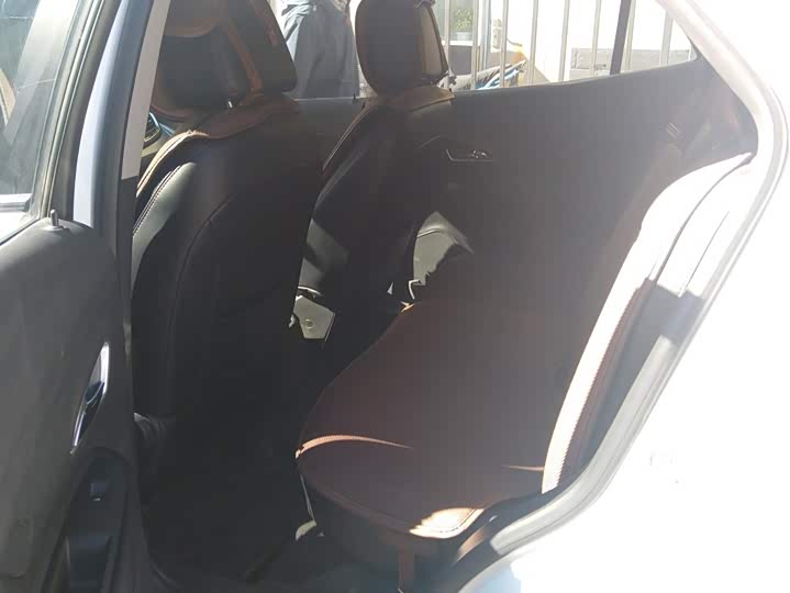 Buick Encore 2015 1.4T МКПП liang qu du shi Progressive