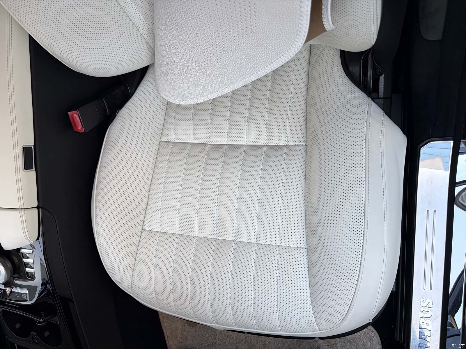 Brabus S-Class, 2011 16