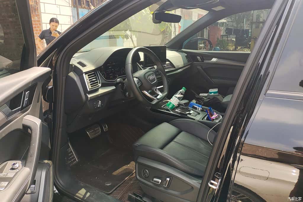 Audi Q5L, 2024 9
