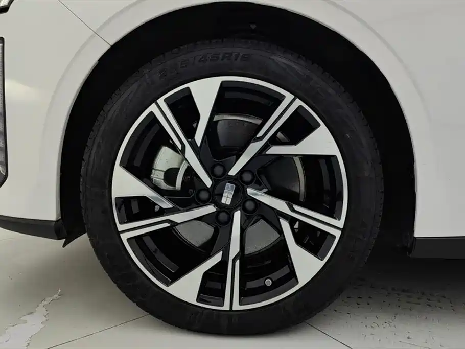 Geely Galaxy Galaxy L6