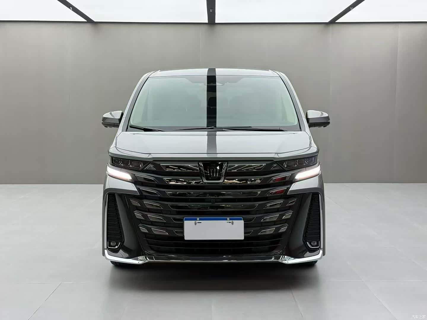 Toyota Vellfire, 2024 2