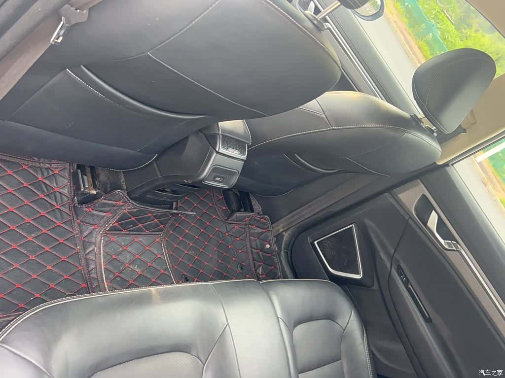 Geely Emgrand, 2018 14